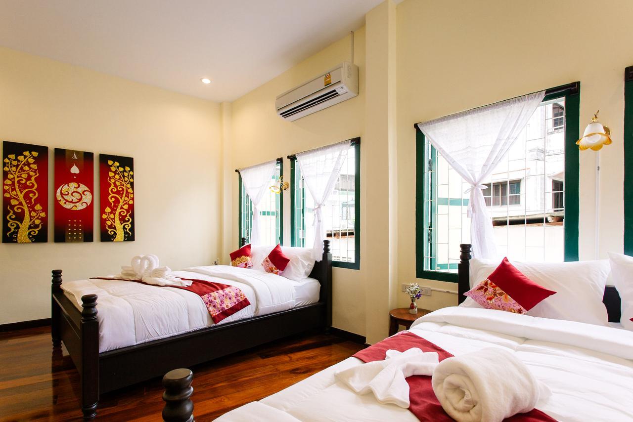 Srisomboon Hostel Trang Exterior foto