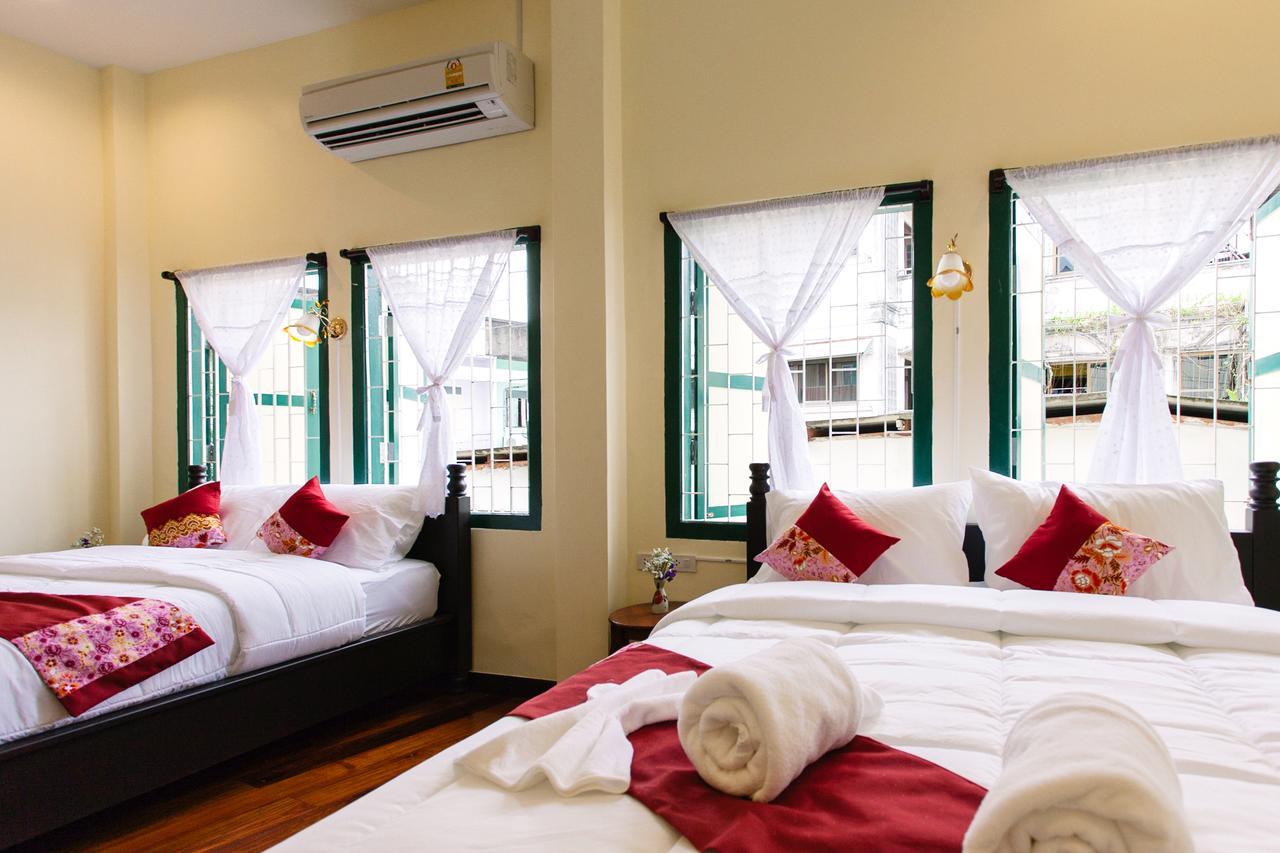 Srisomboon Hostel Trang Exterior foto